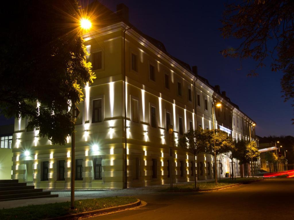 EA Hotel Tereziánský dvůr Hradec Králové Exterior foto